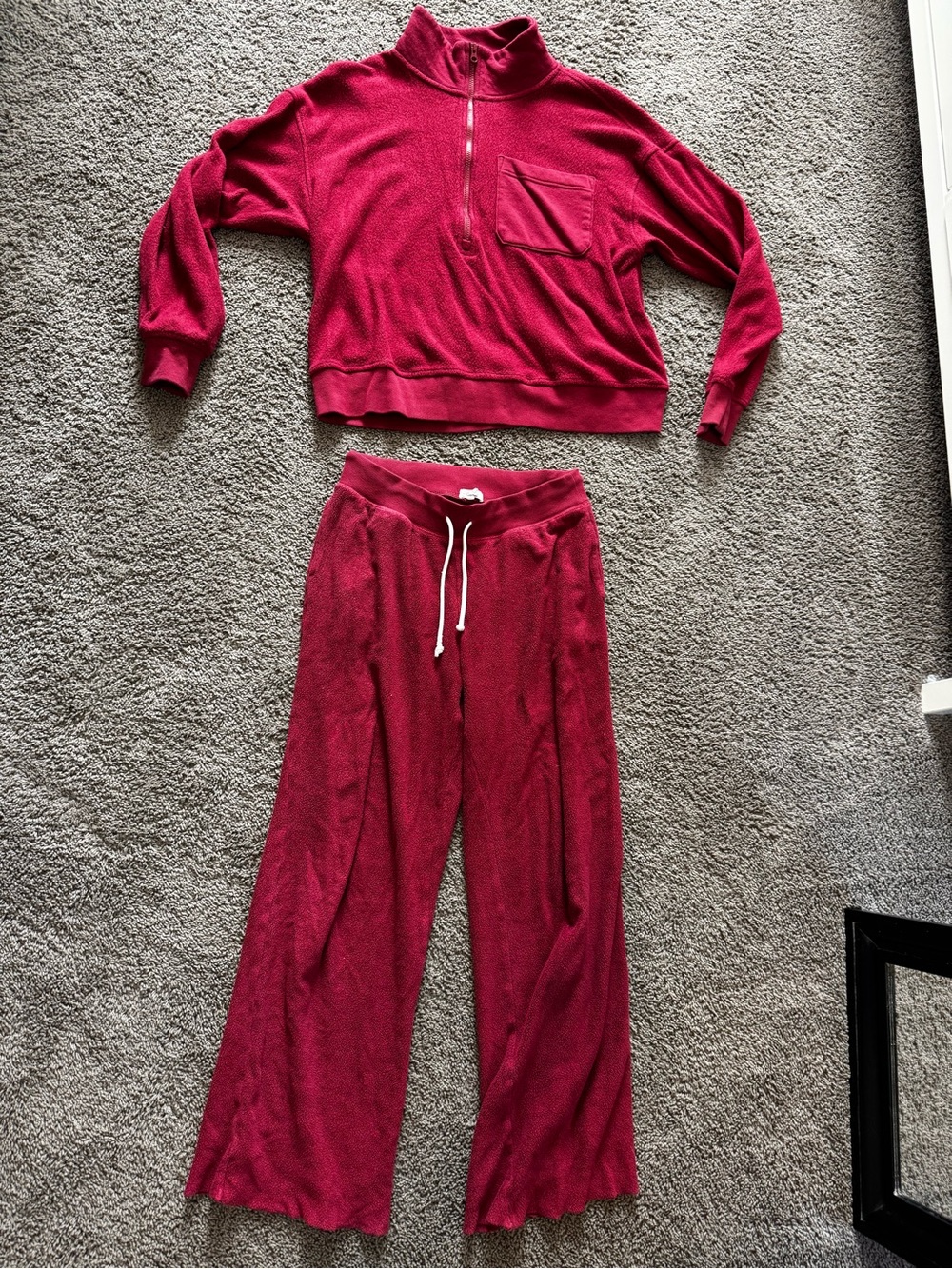 Aerie Cozy red Two-Piece Lounge Set